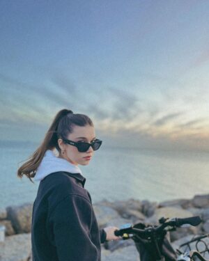 Afra Saraçoğlu Instagram - 