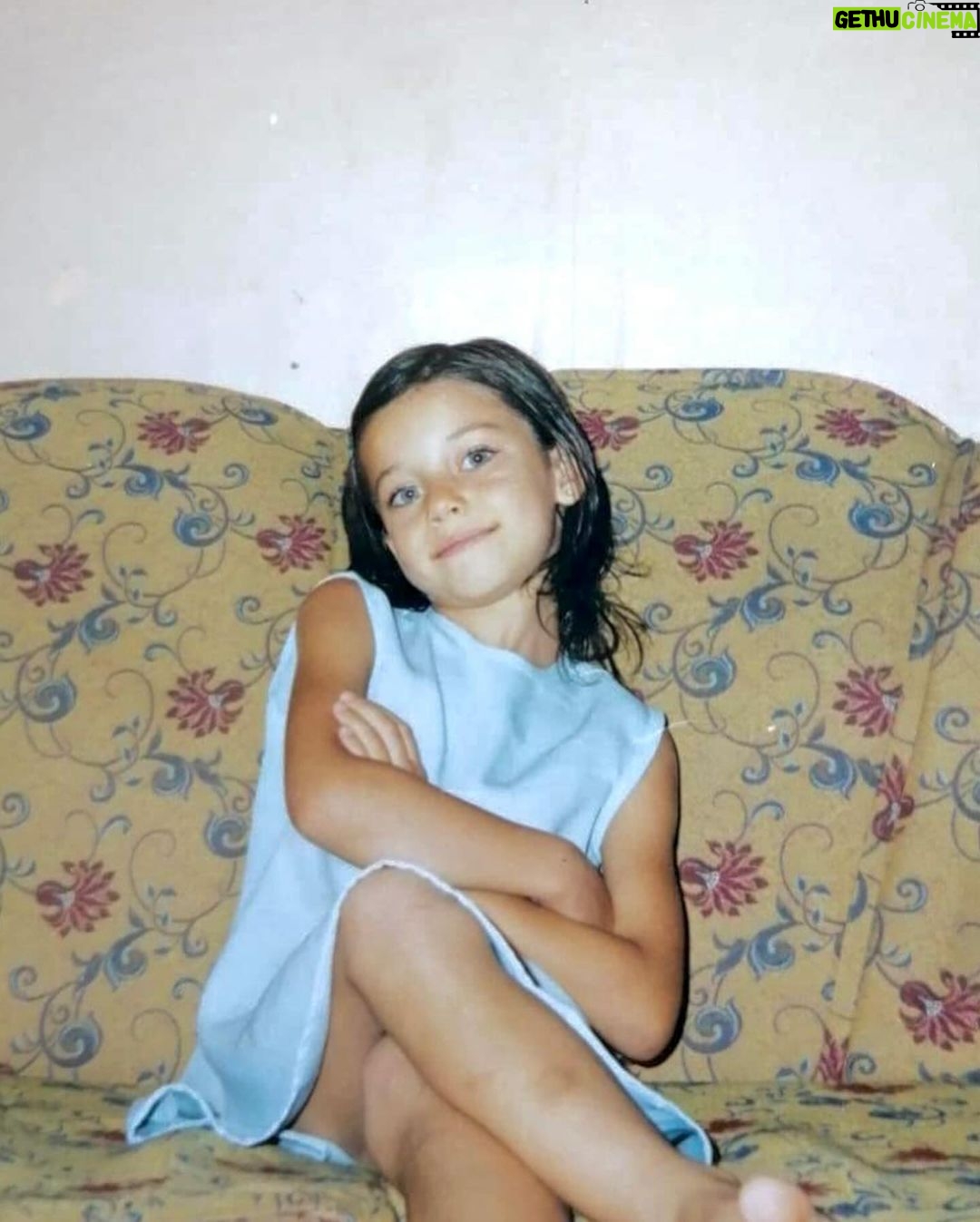 Afra Saraçoğlu Instagram - It’s me, hi, I’m the problem its me Binbir Afito #2