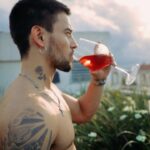 Agustín Bernasconi Instagram – Llega el veranito y @federico_de_alvear lanzo sus 3 nuevos espumantes que son una bomba #SeamosFrescos