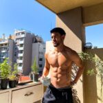 Agustín Bernasconi Instagram - La tarde no estaba para café pero bueno
