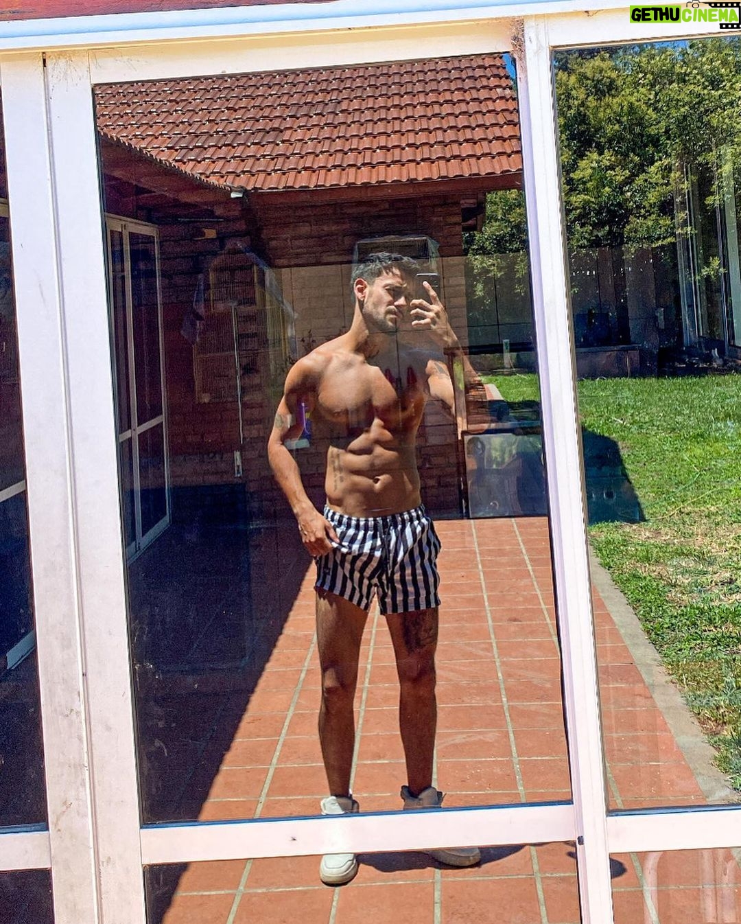 Agustín Bernasconi Instagram - Guarda con el sol ☀️☺️ Villa Rumipal, Cordoba, Argentina