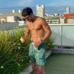 Agustín Bernasconi Instagram - Veranito veranitoo