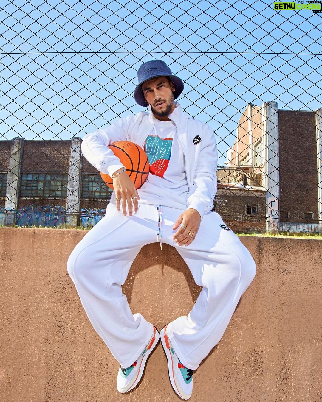 Agustín Bernasconi Instagram - GO FOR @pumaargentina 🔥