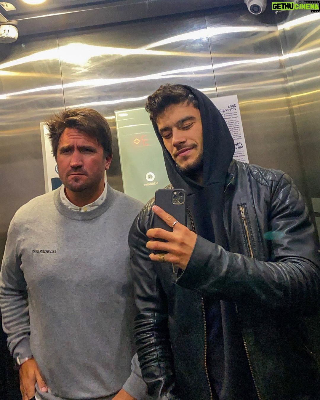 Agustín Bernasconi Instagram - Feliz y agradecido por estos días en colombia, con nuestros amigos talentosos y excelentes personas!! Vamos @mya_musica con todo este 2022 🙏🏽🙏🏽💪🏽💪🏽 Bogotá, Colombia