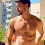 Agustín Bernasconi Instagram - El último rayito ☀️