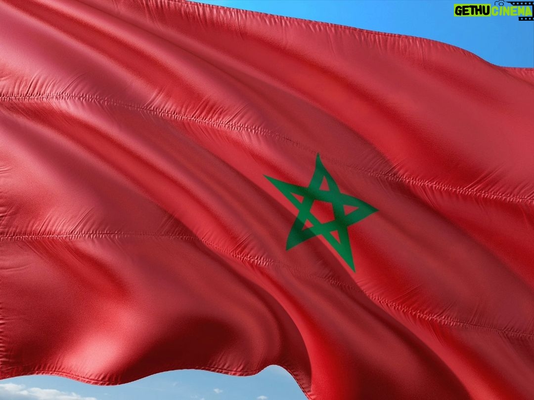 Ahmad Helmy Instagram - خالص عزائي لضحايا زلزال المغرب .. ربنا يرحمهم ويصبر ذويهم .. واتمني الشفاء العاجل لكل المصابين ..🇲🇦🇲🇦