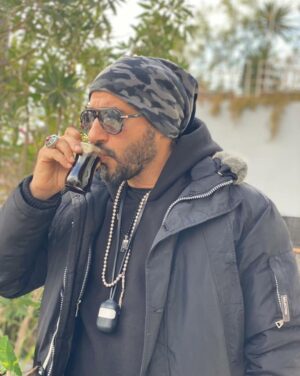Ahmed Helmy Instagram - صباح الفل .. اتفضلو القهوه ☕