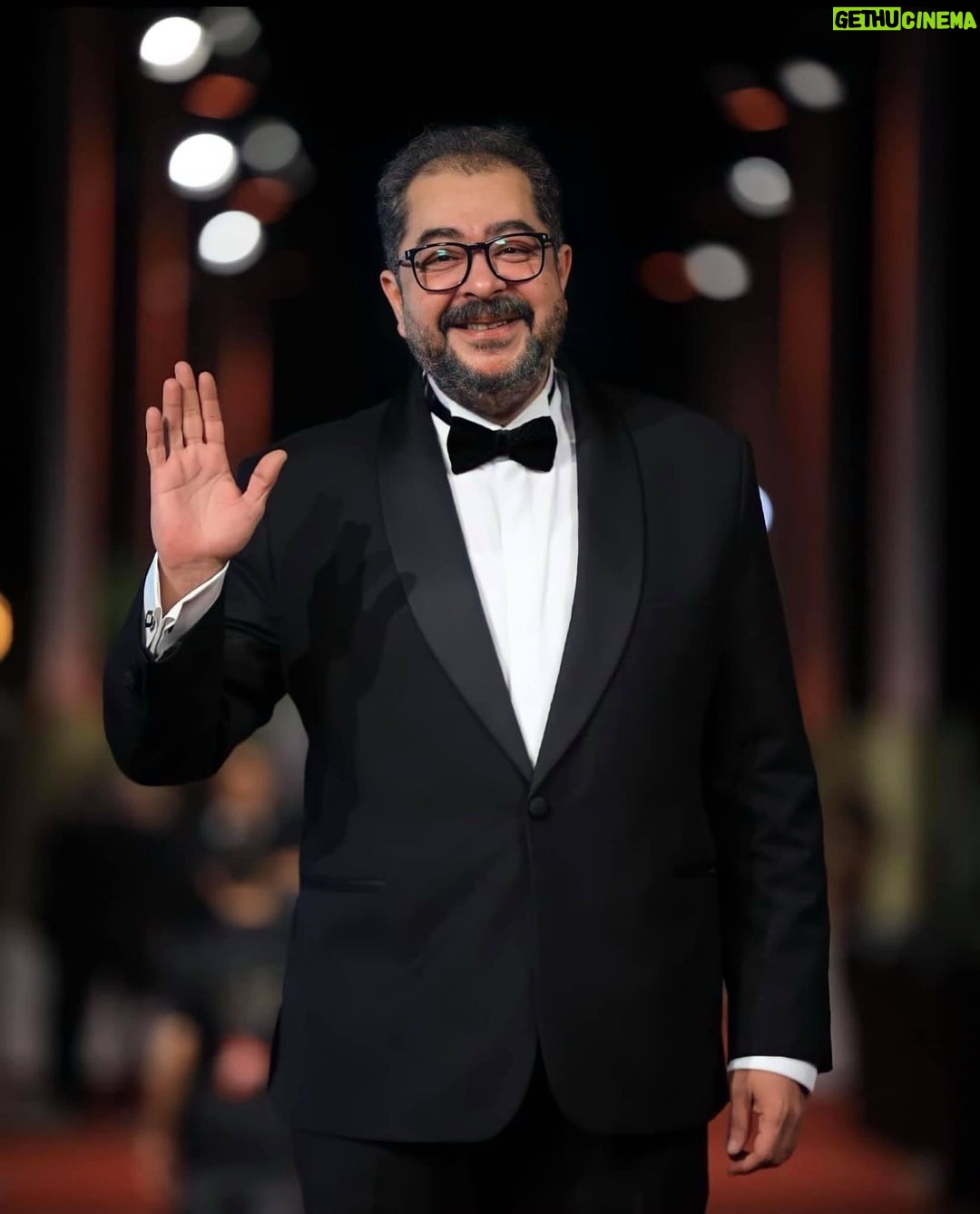 Ahmed El Sakka Instagram - إِنَّا لِلّهِ وَإِنَّـا إِلَيْهِ رَاجِعون.. ربنا يرحمك يا طارق ويرزقك الفردوس الأعلى من الجنة