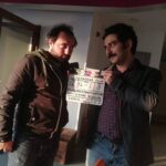 Ahmet Kürşat Öçalan Instagram - Ve beraber oynamaktan çooook büyük keyif aldığım şahane cast...hepinize ayrı ayrı çok teşekkür ederim. Hicbir sey beklemeden filmi sahiplenmeniz, arkadaşlığınız, insanlığınız herşeyden daha da önemliydi benim için. İyi ki varsınız! Ve yine yardımlarınız icin @mehmetrock ve @yarkinzx sizlere de cok teşekkür ederim. #donadonafilmi @donadonafilmi
