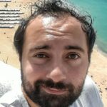 Ahmet Kürşat Öçalan Instagram - My #seagull #friend in #nazare #portugal -Bi de sole don. Tamam! Sen de beni cek! -cibili cibili sip sak sak!
