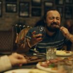 Ahmet Kürşat Öçalan Instagram – #sınıfsalveda #gibi #gibidizisi 🩸🍒🍷🩳🍖🙋‍♂️