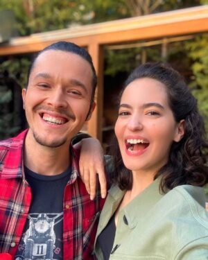 Ahmet Uğur Say Instagram - Oooo @ezgisenler ☀️🎵🎶