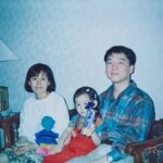 Ahn Cheol-soo Instagram - 31년전 해군 군의관 대위 시절 가족 사진 동작구 사당동