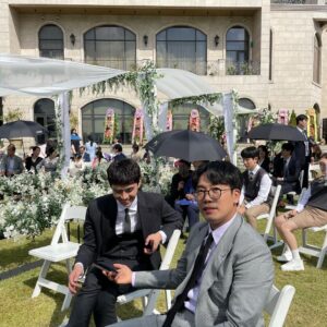 Ahn Dong-gu Instagram - 👋Law cafe