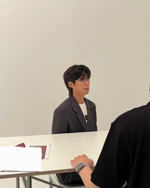 Ahn Dong-gu Instagram - 