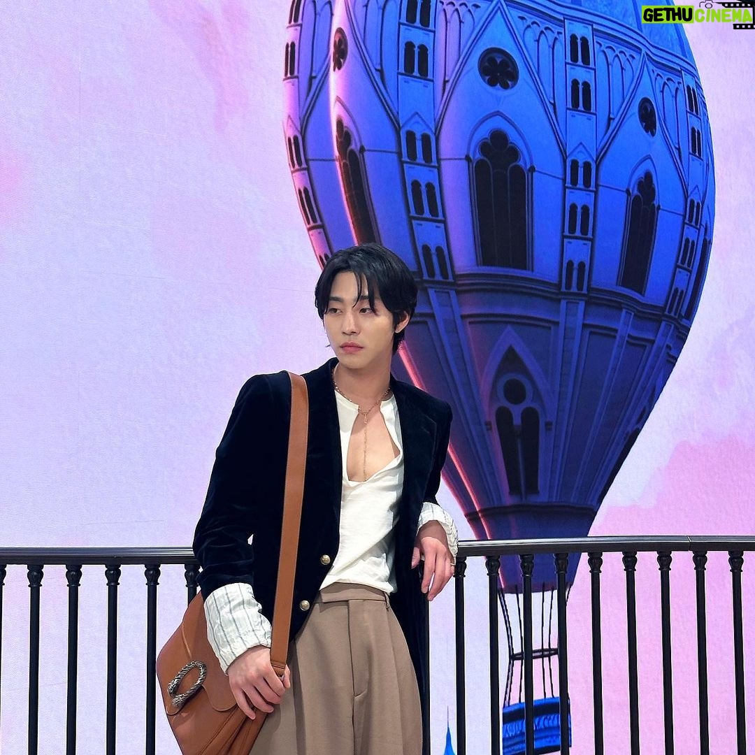 Ahn Hyo-seop Instagram - A great time with great people💛 @gucci #gucci #gucci101