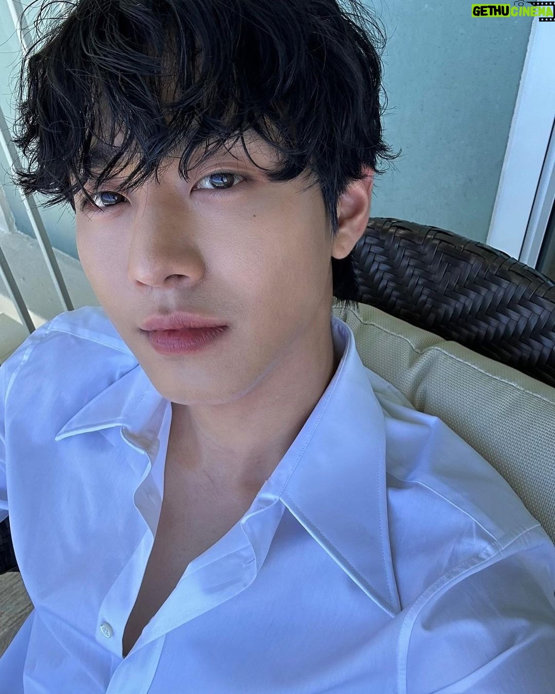Ahn Hyo-seop - 4.7 Million Likes - 계속맑음😎