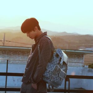 Ahn Hyo-seop Instagram - @MrKimJones #DiorSummer22 #CDDiamond @Dior #ad