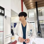 Ahn Hyo-seop Instagram – 오늘도 돌담으로 놀러오세요🏠🏥
