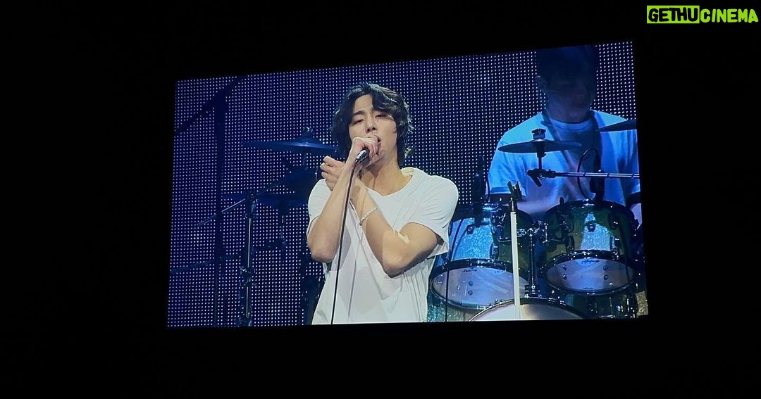 Ahn Hyo-seop Instagram - Love you Seoul once more❤️
