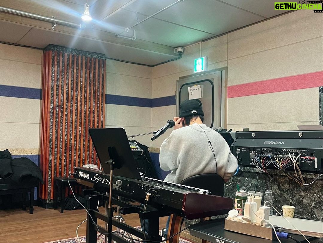 Ahn Hyo-seop Instagram - 내일 5시에 만나요❣️ #서울앵콜