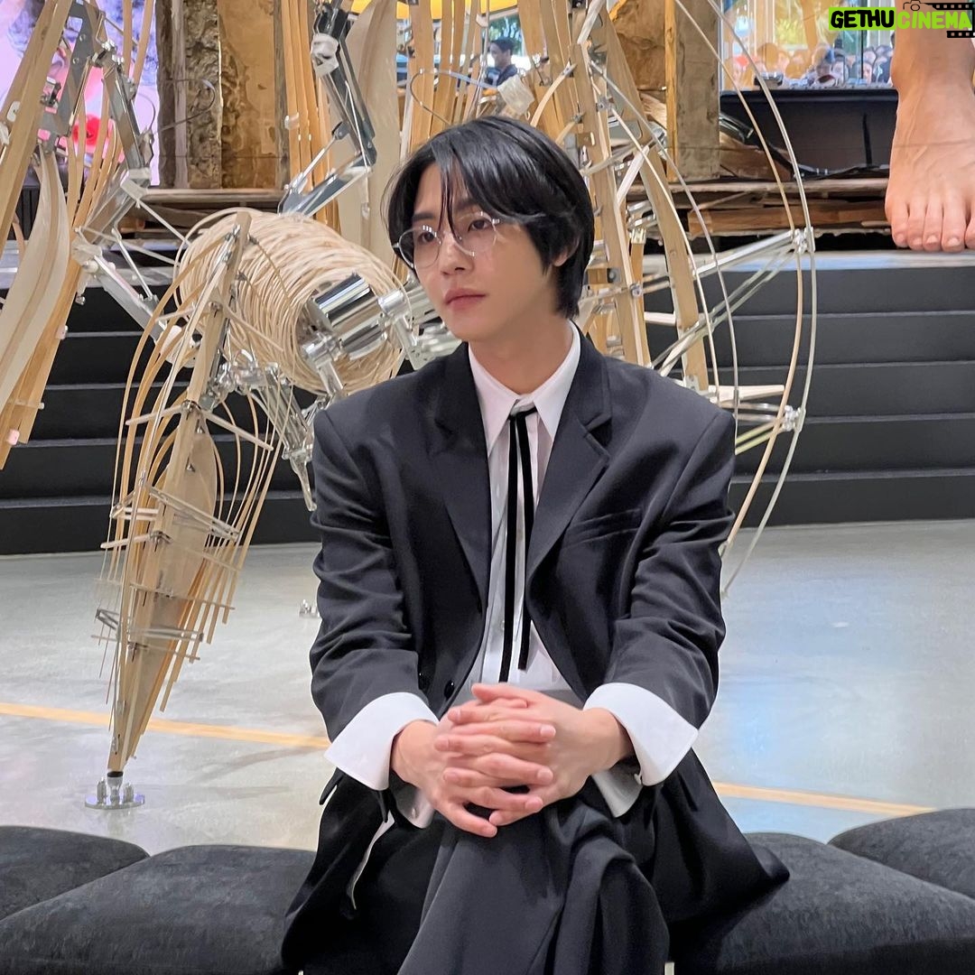 Ahn Hyo-seop Instagram - Love to be back Philippines🤍 #gentlemonster