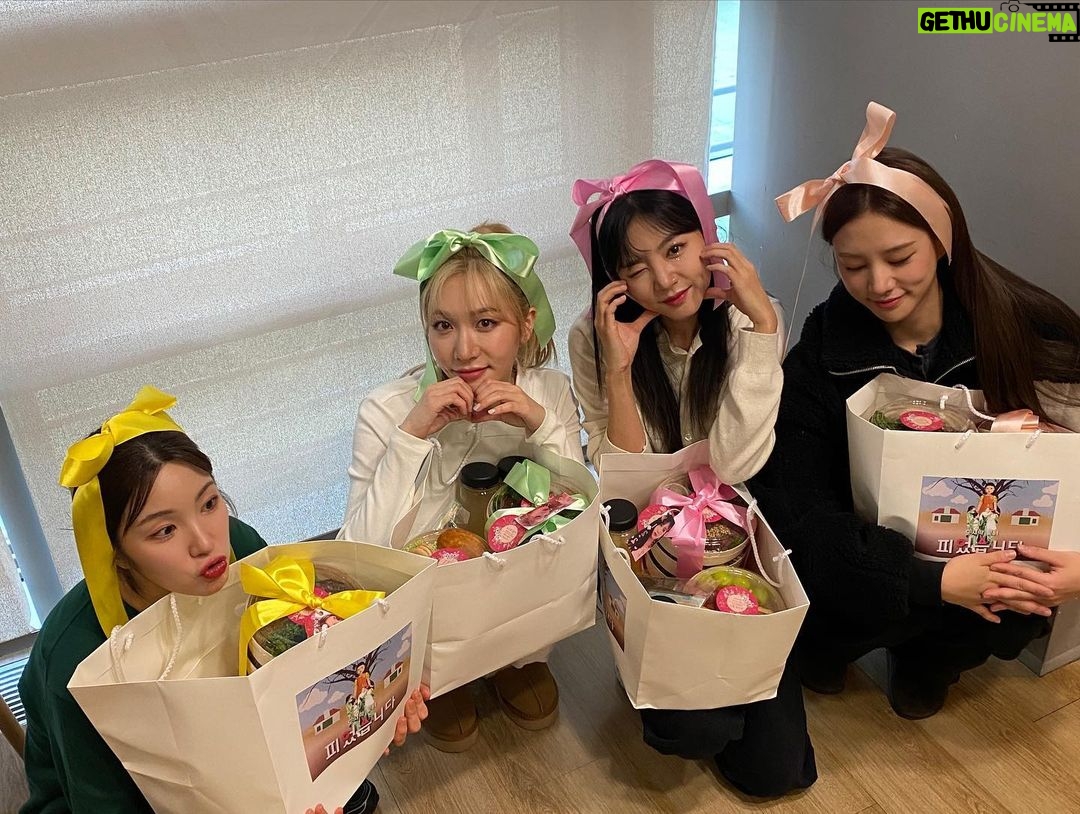 Ahn Sol-bin Instagram - λΌλΌ = λΌλΆ ππ₯ππ
