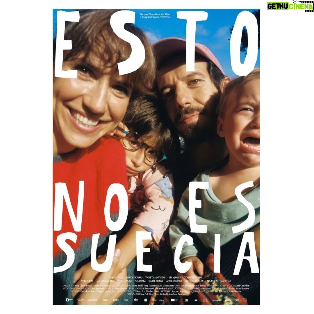 Aina Clotet Instagram - Habemus poster. COMING SOON 🍿 Novembre/Noviembre 2023. A @tv3cat i @rtveplay #AixoNoEsSuècia #EstoNoEsSuecia #ThisIsNotSweden 📷 by @kikupinol Creatividad y diseño by the amazing @amigossolutions ⭐️ @pakrolsky