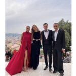 Aina Clotet Instagram – PEOPLE IN RED 2022 🎈
Des de molt petita he vist i viscut els impressionants esforços per recaptar fons per la recerca de l’equip de @fundaciolluita liderat pel meu pare, el Dr.Bonaventura Clotet.
Desde muy pequeña he visto y vivido el impresionante esfuerzo que implica recaudar fondos para investigar en ciencia del equipo @fundaciolluita liderado por mi padre, el Dr.Clotet.
Gràcies a tot@s per la solidaritat.
Gracias a tod@s por la solidaridad.
Y sobretodo gracias a tod@s los investigador@es y trabajador@es de la sanidad por el fundamental trabajo que hacéis.
✨ Special thanks to:
@bulgari
@cristinatamboreroatelier
@newlookbarcelona
@peopleinredgala @yomecorono @fundaciolluita ❤️