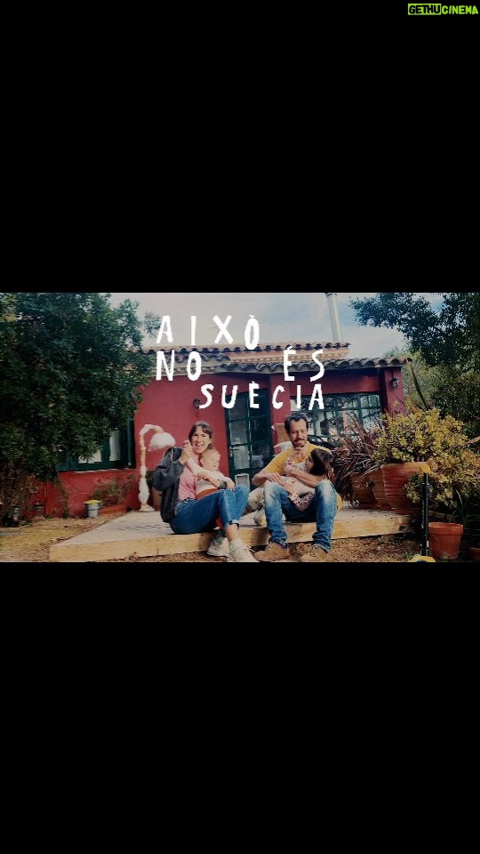 Aina Clotet Instagram - Aquesta és la capçalera de #AixòNoÉsSuècia feta per @wallijai_estudio ❤️. La sèrie creada per Valentina Viso, Daniel Gonzalez @mrsillywalks i jo mateixa té una música meravellosa original de @Remate i Guillermo Farré @wildhoney. La trobareu disponible aSpotify. M'encantarà saber si ja l'has començat a veure. -- Esta es la cabecera de #EstoNoEsSuecia hecha por @wallijai_estudio ❤️. Serie creada por Valentina Viso, Daniel Gonzalez y yo misma, la música es original de Remate y Guillermo Farré. Toda la banda sonora de la serie está disponible en Spotify. Me encantará saber si ya la has empezado a ver.