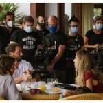 Aina Clotet Instagram - HIERRO T2 ya tiene fecha de estreno. Qué emoción ver el resultado de un rodaje tan especial. Volver a ver la isla mágica, que fue mi hogar durante tantos meses (con el primer confinamiento incluido) y a la panda talentosa de actores con los que tuve el enorme privilegio de trabajar. Gracias una vez más a los Coira , @jorgecoira #pepecoira, @ara_gonda y la familia @portocabo @movistarplus Os esperamos en @movistarplus en FEBRERO 2021. 💥 Isla de El Hierro