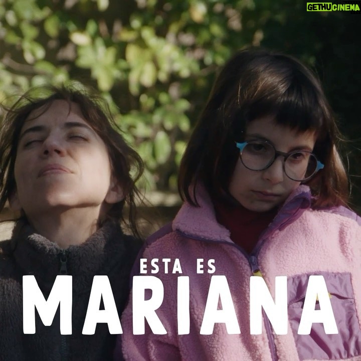 Aina Clotet Instagram - 🙋🏻♀️ Quatre anys com a mare a jornada completa són suficients. La Mariana està decidida a reprendre la seva vida professional, encara que aquest pla té algunes fissures. 🏞️ #AixòNoÉsSuècia, una sèrie que posa un mirall sense filtres davant de la maternitat i la paternitat. Coproduïda a cavall entre 5 ciutats a 4 països diferents. Tot un viatge ✈️. Estrena al novembre a @rtveplay i @som3cat. ~ 🙋🏻♀️ Cuatro años como madre a tiempo completo son suficientes. Mariana está decidida a retomar su vida profesional, aunque este plan tiene algunas fisuras... 🏞️ #EstoNoEsSuecia, una serie que pone un espejo sin filtros frente a la maternidad y la paternidad. Coproducida a caballo entre 5 ciudades en 4 países distintos. Todo un viaje ✈️. Estreno en noviembre en @rtveplay y @som3cat.