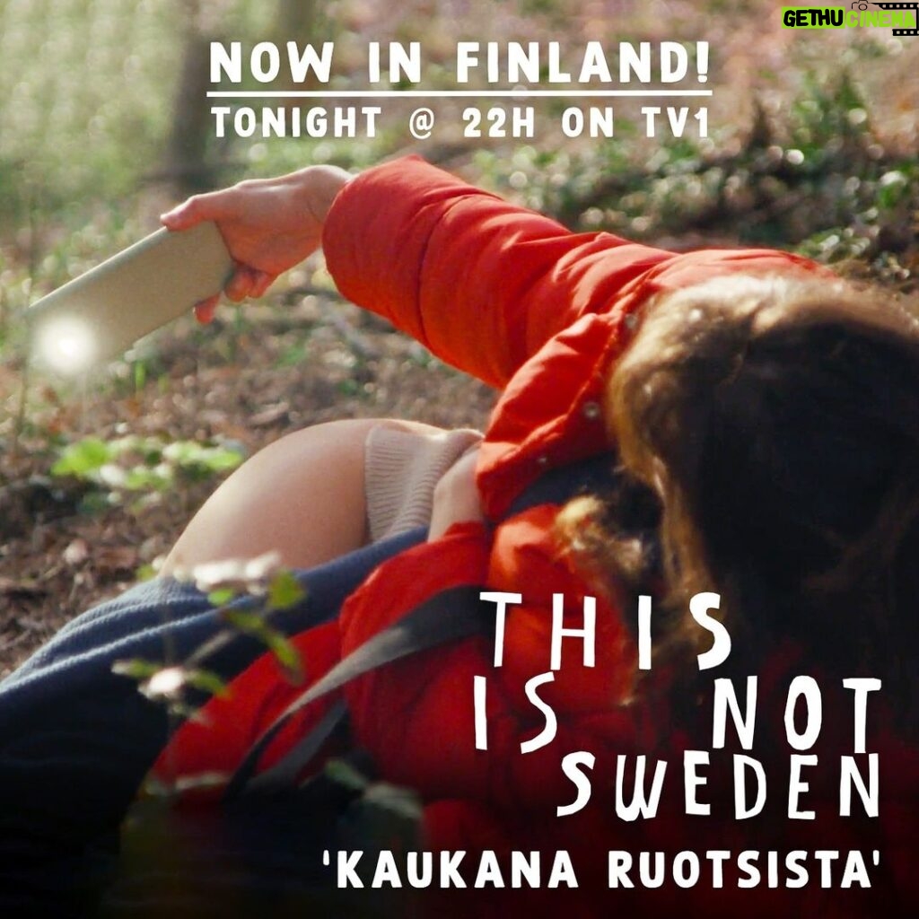Aina Clotet Instagram - 🇫🇮#ThisIsNotSweden is landing in Finland tonight! The series will be broadcast at 10pm on TV1 under the title ‘Kaukana Ruotsista’ (Far from Sweden). Here starts #ThisIsNotSweden’s international journey, which will also include Sweden and Germany in a few months. Bon voyage! ✈ ~ 🇫🇮¡#EstoNoEsSuecia aterrizará en Finlandia esta noche! La serie se emitirá a las 22h en TV1 bajo el título “Kaukana Ruotsista” (Lejos de Suecia). Aquí empieza el recorrido internacional de #EstoNoEsSuecia, que también incluirá Suecia y Alemania en unos meses. ¡Buen viaje! ✈ ~ 🇫🇮#AixòNoÉsSuècia aterrarà a Finlàndia aquesta nit! La sèrie s’emetrà a les 22h a TV1 sota el títol “Kaukana Ruotsista” (Lluny de Suècia). Aquí comença el recorregut internacional d’ #AixòNoEsSuècia, que també inclourà Suècia i Alemanya en uns mesos. Bon viatge! ✈ #AixòNoÉsSuècia compta amb el suport de l’ @icec.cat i @creative.eu