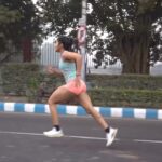 Aishwarya Krishnan Instagram - Knee-Drive, my fav kinda drive 🏃‍♀️ Some Bts from yesterday’s shoot! VC: @defocus.diary . . . . . . . . . . #reels #reelsinstagram #reelitfeelit #fitnessreels #run #sprint #kneedrive #speed #strength #womenfitness #personaltrainer #nikerunning #thickthighlife #kolkatafitness #thestrengthsquad_by_aishwarya