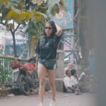 Aishwarya Krishnan Instagram - Cuz I’m on top of the world! 💃 Outfit: @ovrtrn VC: @rahulphotoxic . . . . . . . . . . . . . . . . . . #reels #reelsinstagram #trend #topoftheworld #fitnessmotivation #bike #motorbike #avenger #style #dhanteras #diwali #ovrtrn #activewear #collaboration #ad #starbucks #personaltrainer #fitnessmodel #reelitfeelit #kolkatafitness