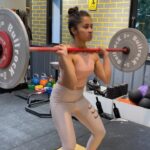 Aishwarya Krishnan Instagram - Average Shoulder day glimpse 🐞 #reels #reelsinstagram #reelitfeelit #fitnessreels #personaltrainer #motivation #strengthtraining #strengthtraining #strengthtrainingforwomen #womenfitness #fearlessmotivation #strongwomen #musclestrength #survivor #chennaifitness #certifiedtrainer #kolkatafitness #kolkatadiaries