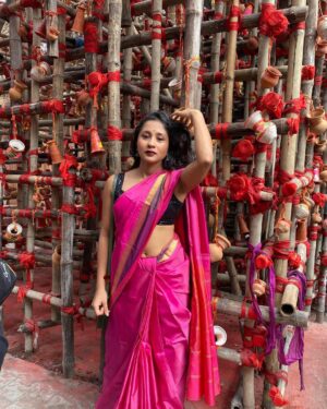Aishwarya Krishnan Instagram - Shubho Maha Ashtami 💕

.
.
.
.
.
.
.
.
.
.
.
.
.
.
#durgapuja #indian #ethnic #kolkatadiaries #pandal #durgapuja2022 #maadurga #mahaashtami #saree