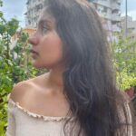 Aishwarya Krishnan Instagram - 🐽 (Subtly showing off my nose piercing, subtly I hope 😋) #instapic #instagood #suntan #tanned #messyhair #home #sunbath #sunlight #vitamind Southern Avenue