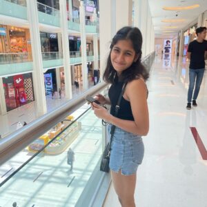 Aishwarya Krishnan Instagram - Dubai Dump #part1 

#travel #vacation #family #love #traveldiaries #familyfirst #holidaymode