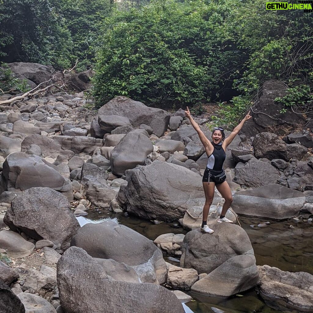 Aishwarya Krishnan Instagram - Need this much Holiday 💁‍♀️ #holiday #throwback #vacation #fun #vacaying #travel #traveldiaries #trekking #fitness #fitnesstrainer #run #adventure #fitwomen