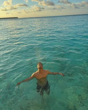 Aishwarya Krishnan Instagram - Maldives Dump 🌊 🌴 ❤️

.
.
.
.
.
.
.
.
.
.
.
.
#maldives #holiday #honeymoon #couplegoals #love #vacation #sea #vitaminsea #ocean #beautiful