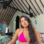 Aishwarya Krishnan Instagram - Maldives Dump 🌊 🌴 ❤️ . . . . . . . . . . . . #maldives #holiday #honeymoon #couplegoals #love #vacation #sea #vitaminsea #ocean #beautiful