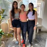 Aishwarya Krishnan Instagram – Just an appreciation post for these cutie pies for cheering me on!! 

One came to my event straight from the airport to be there for meee and clicked some really nice pics and videos at the event🤣 💕

And the other came all the way from Salt Lake early morning with so much enthu to be a part of my session 💕💕

Louuu uuu Sak and Qqqqq ❤️