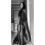 Aishwarya Narkar Instagram - .... P.c.@manaskasar ❤️ #aishwaryanarkar #monochromatic #sareestyling #sareebrands #sareelove #instafashion #instagram