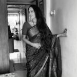 Aishwarya Narkar Instagram - ...... 📸❤️@manaskasar #aishwaryanarkar #sareestyling #saree #sareelove #brands #feel#instgram #post
