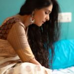 Aishwarya Narkar Instagram - ♥️♥️♥️ 📸❤️@ashayrtulalwar #aishwaryanarkar #color #sareelove #saree #open #openhair #candidphotography #candid #love#beyourself #mood#instagood #insta #instafit #instalove #instafashion #instapic #instamood #instagram