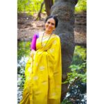 Aishwarya Narkar Instagram - ❤️🫶 Saree @manasisareeclub♥️ 📸❤️@snehilcam_ #aishwaryanarkar #traditional #saree #silksaree #fashion #instapost #instagram