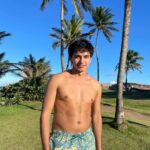 Ajay Friese Instagram – in 8th grade I was OBSESSED with hermit crabs #truestory 🐚🦀
