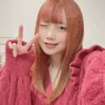 Akari Akase Instagram - これは髪の毛オレンジに染めてた時の自撮り📸 オレンジ意外と裸眼浮きしなくて良かった思ひ出 #あかせあかり #オレンジ髪 #寝る前に #自撮り 𝙵𝙰𝚂𝙷𝙸𝙾𝙽👗♡ #gelatopique