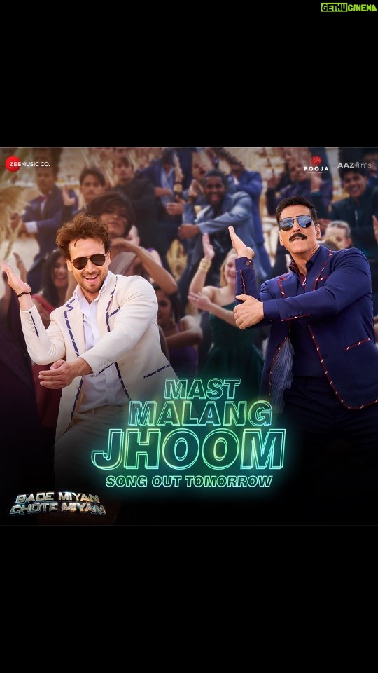 Akshay Kumar Instagram - You've seen the action 🔥 You've seen the bromance 🤜🤛 Now watch us Jhoom!🕺🕺 #MastMalangJhoom teaser out now: link in bio Song out tomorrow. #BadeMiyanChoteMiyan #BadeMiyanChoteMiyanOnEid2024 @akshaykumar @tigerjackieshroff @therealprithvi @vashubhagnani @aliabbaszafar @jackkybhagnani @deepshikhadeshmukh @ihimanshumehra @aslisona @manushi_chhillar @alayaf @vishalmishraofficial @arijitsingh @Nikhitagandhiofficial @kamil_irshad_official @boscomartis @caesar2373 @pooja_ent @aazfilms @pvrpictures @slglobal001